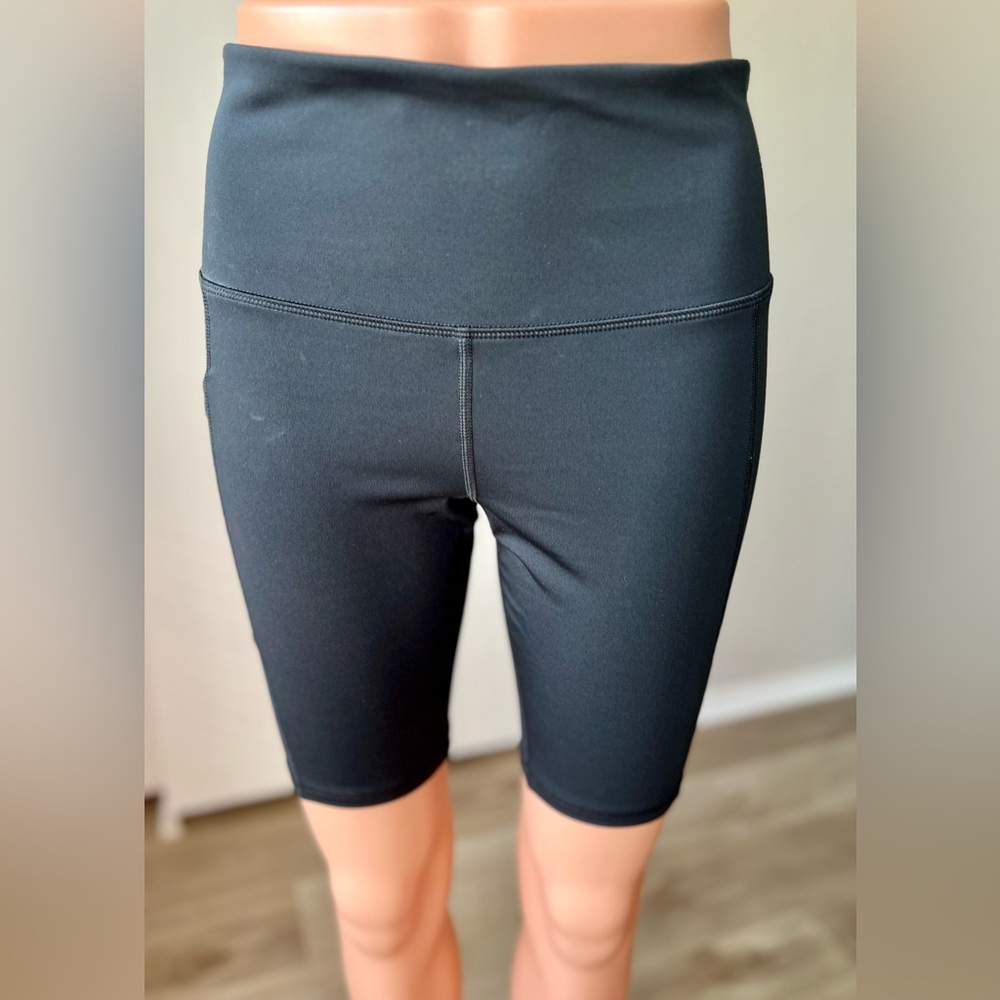 Champion Women's Black Bike Shorts
